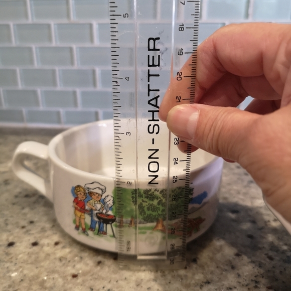 Vintage Campbell's Soup Kids 4.5" Bowls/ Mugs, Picnic, BBQ And Skiing - Picture 12 of 12